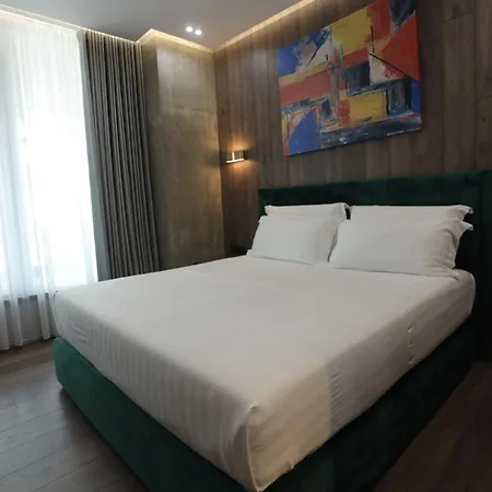 Ap Boutique 4*