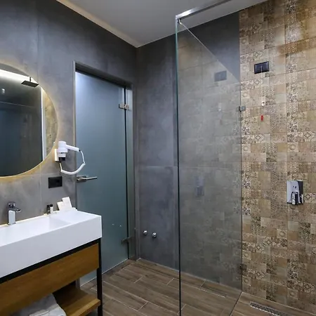 Ap Boutique 4*