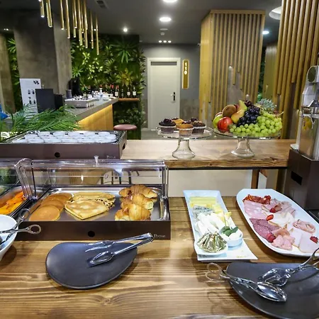 Ap Boutique 4* Влёра